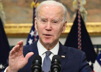 Biden: estadounidenses pueden tener confianza en el sistema bancario