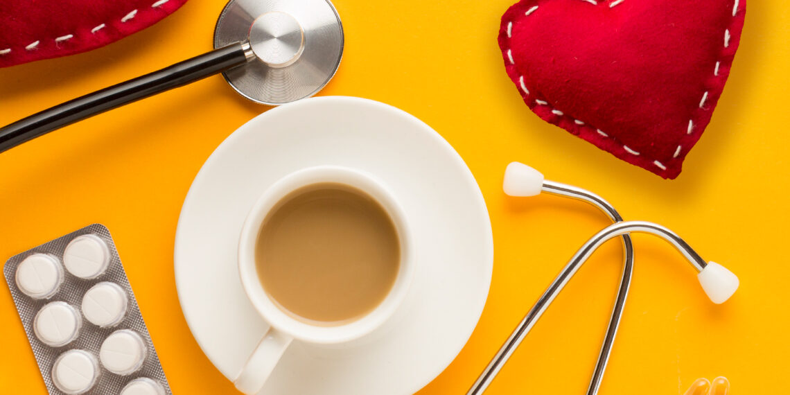 Tomar café puede interferir con la medicación que tomamos y aumentar los efectos secundarios