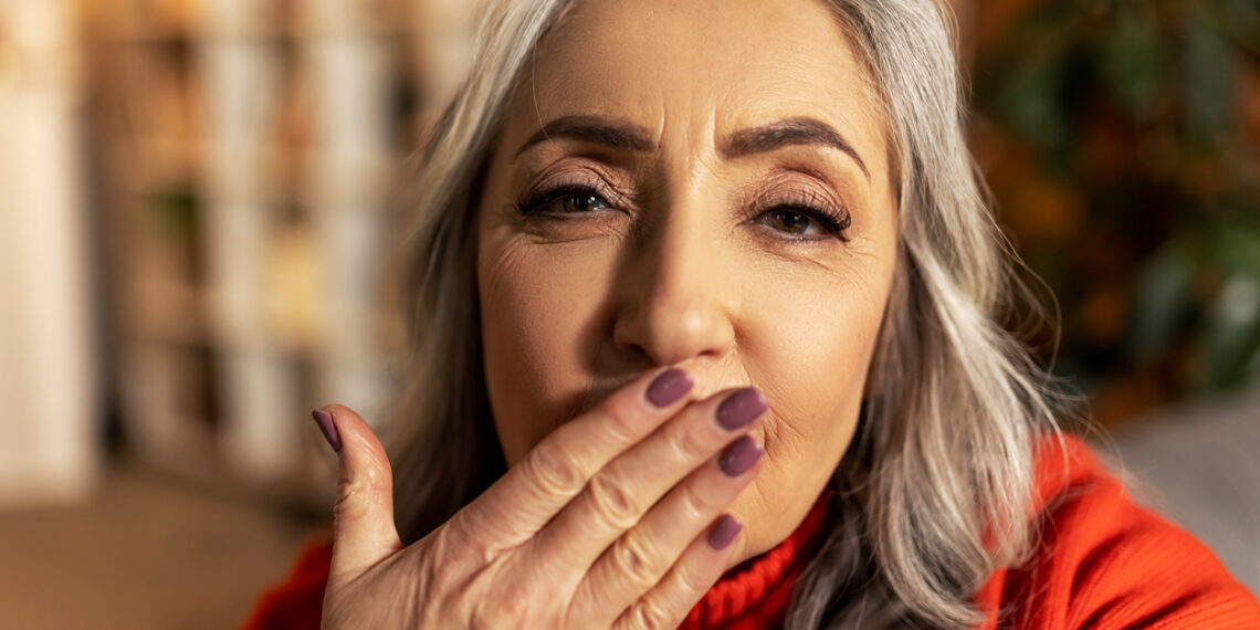 Síndrome de la boca ardiente, una condición real que incomoda a los mayores de 50