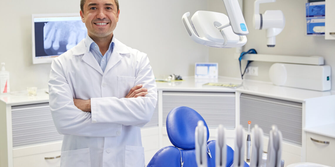 Dentistas piden convertir en ley las evaluaciones orales anuales en centros de cuido