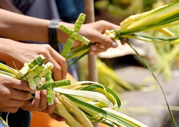 Hacer tu propia palma para el Domingo de Ramos; una tradición que conecta fe, familia y creatividad