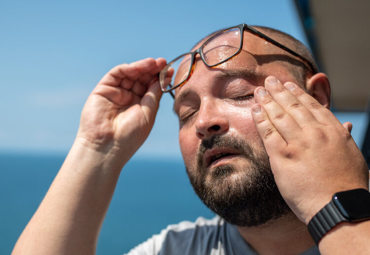 Cuando llega el calor, los ojos también lo notan