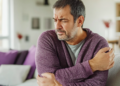 El dolor puede aumentar antes de los 55 años, revela nuevo estudio