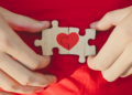 Unir corazones en el hogar y cuidar el cuerpo que nos sostiene: un llamado urgente al amor, la salud y el compromiso intergeneracional